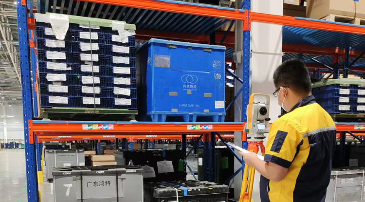 横梁式货架检测怎么做_立柱-横梁连接与挠度复核_碰撞变形与承载评估