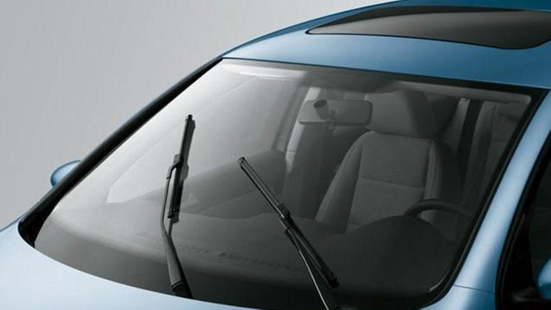 汽车玻璃功能膜QC/T 1200-2022标准解析：检测项目与报告指南